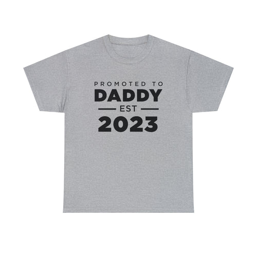 Promoted To Daddy Est. 2023 - Dad T-Shirt for Men